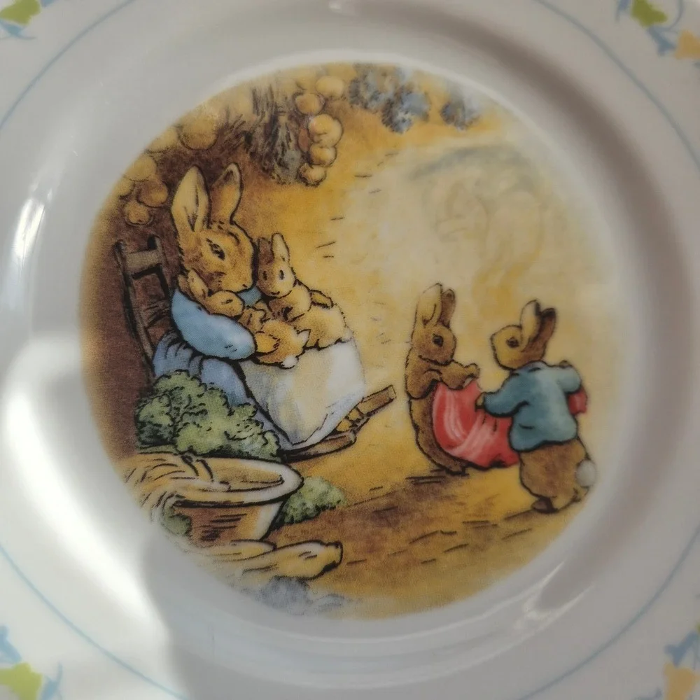 Wedgwood Peter Rabbit Christening Plate Beatrix Potter Bone China England 2010 - Picture 2 of 5